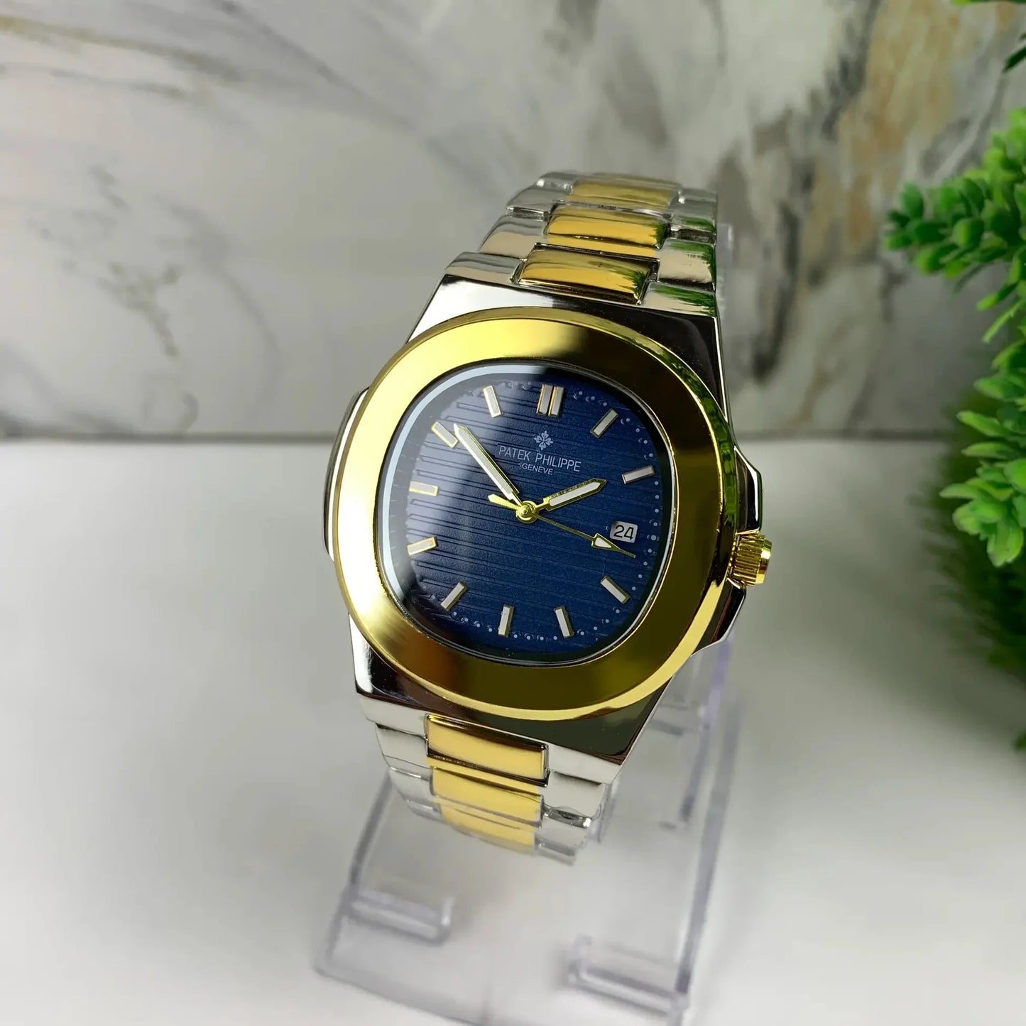 Patek Philippe Nautilus | SGW655 – 35mm – Quartz Movement