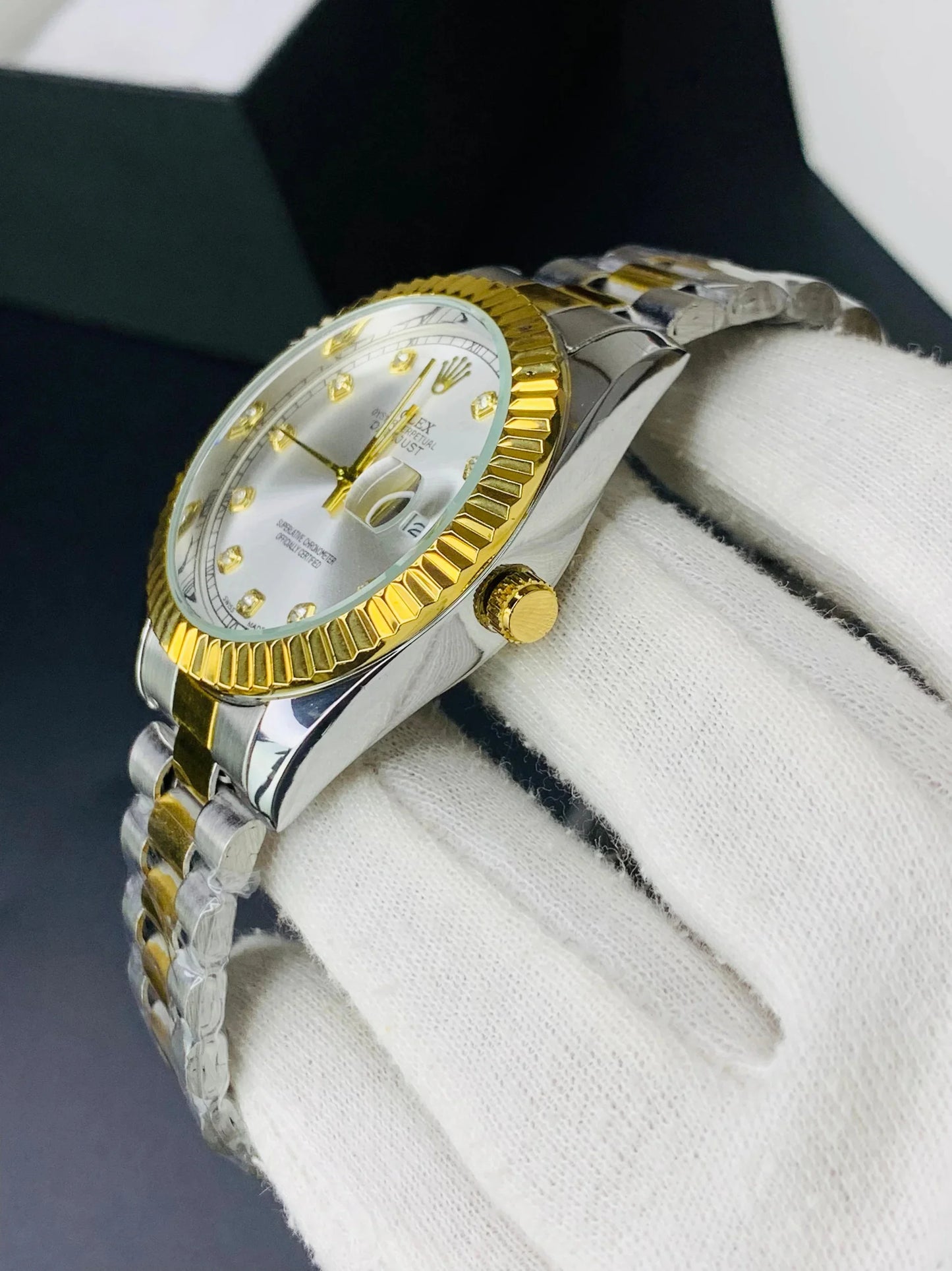 RLX Stone Model (White) – Shine Watch