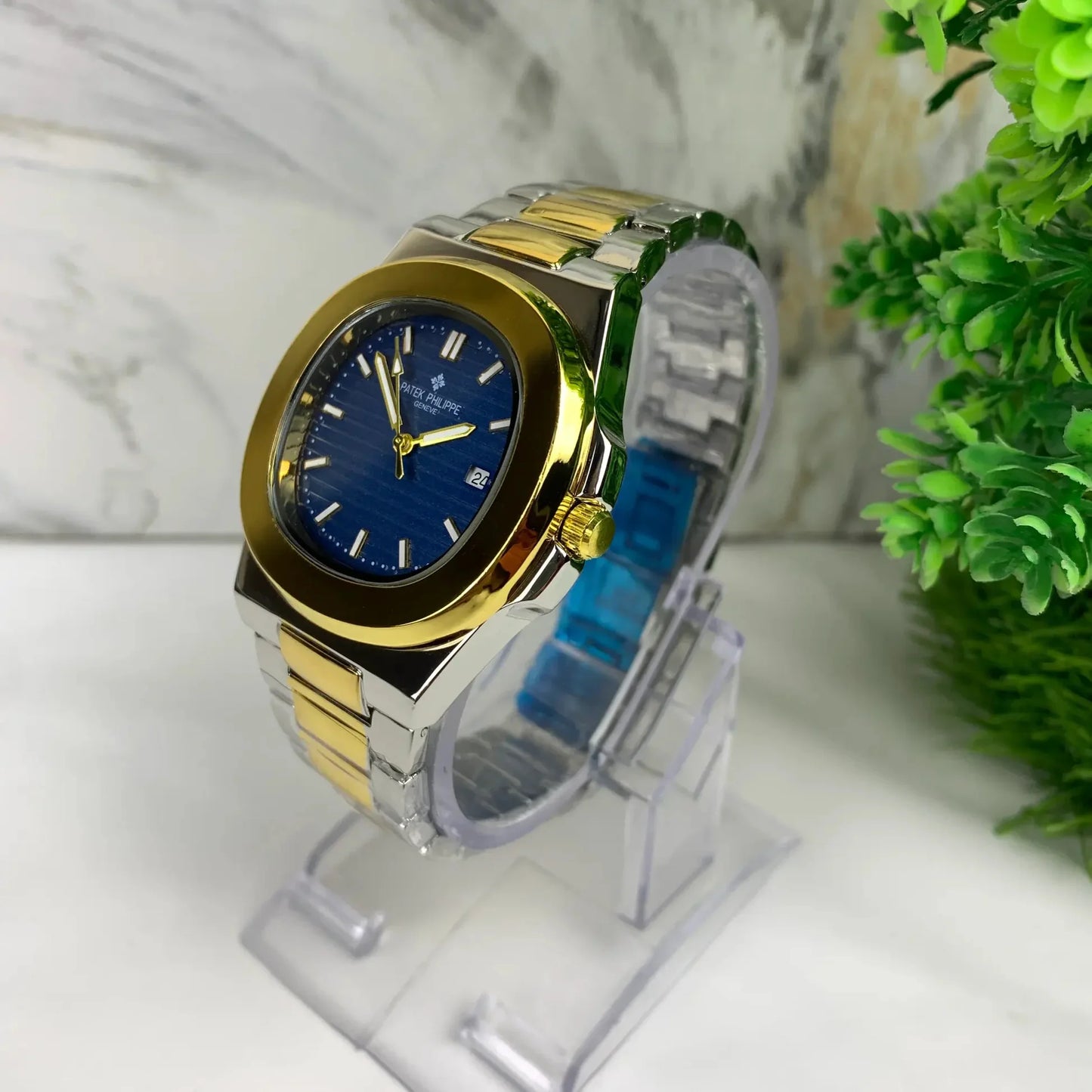 Patek Philippe Nautilus | SGW655 – 35mm – Quartz Movement